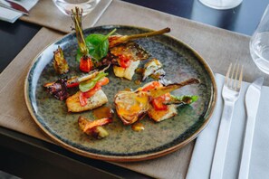 Breakfast, lunch, dinner served; French cuisine, pool views 