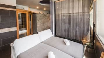Sauna, hot tub, steam room, Turkish bath, body treatments