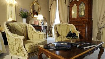 27-inch LCD TV with satellite channels, TV