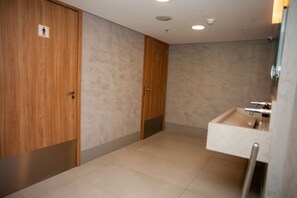 Shower, eco-friendly toiletries, hair dryer, towels