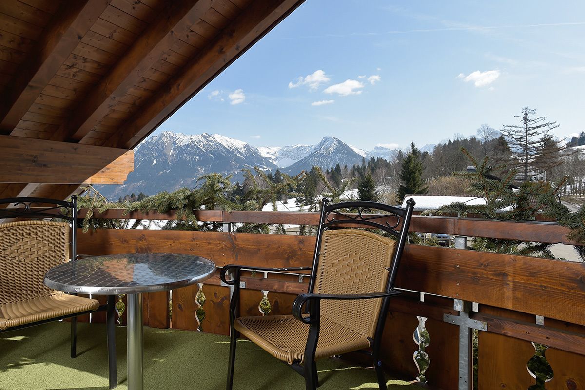 studio, balcony | balcony view