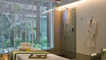 Bagno turco, massaggi