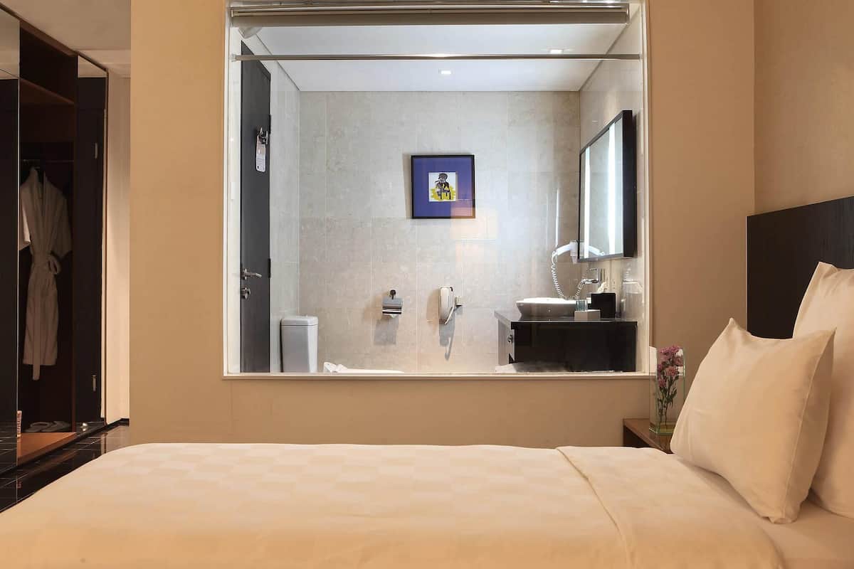 Kamar Twin Superior, 2 Tempat Tidur Twin | Brankas, meja kerja, dan tempat tidur bayi gratis