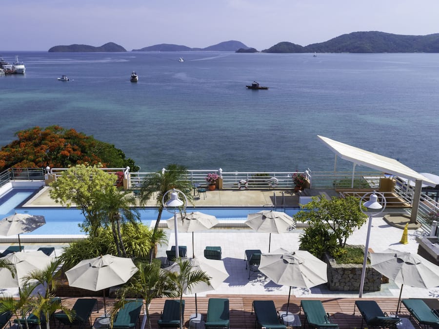 2 outdoor pools, pool umbrellas, sun loungers