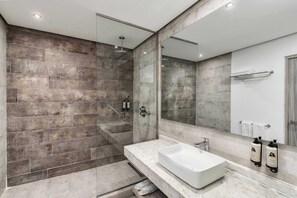 Bathroom - Marina Bay City Center (Tangier)