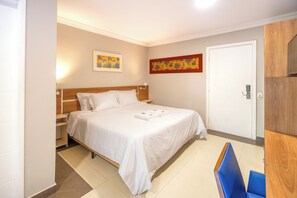 In-room safe, desk, blackout drapes, free WiFi - SUIÇA IGUAÇU Hotel & Resort (Foz do Iguaçu)