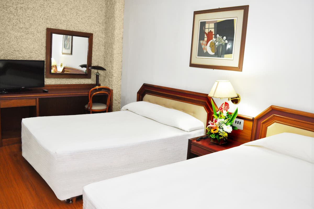 Roupas de cama antialérgicas, frigobar, Wi-Fi de cortesia