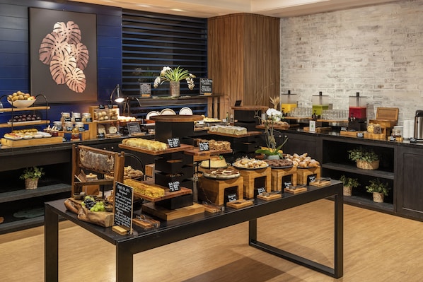 Gratis frukostbuffé varje dag 