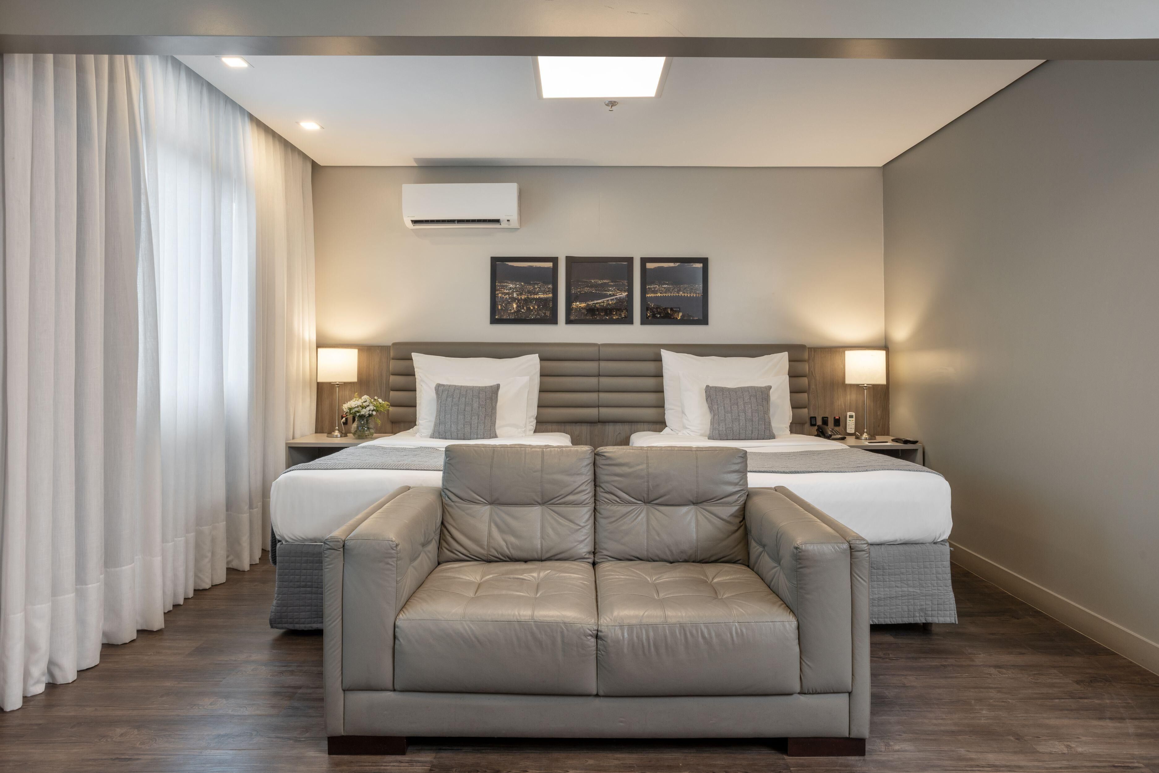 Hochwertige Bettwaren, Pillowtop-Betten, Minibar, Zimmersafe