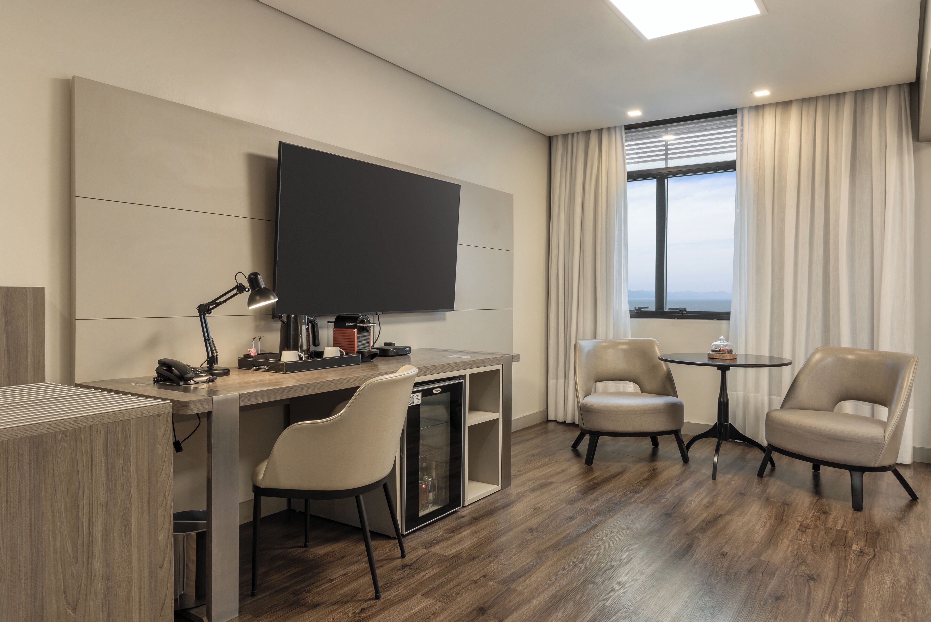 Suite Premium Vista Mar | Biancheria da letto di alta qualità, materassi a doppio strato, minibar