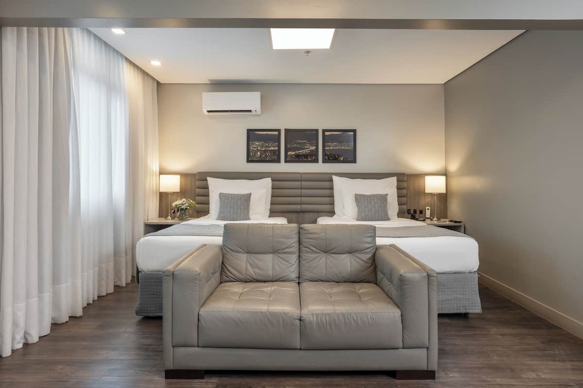 Junior Single Room | Premium bedding, pillowtop beds, minibar, in-room safe