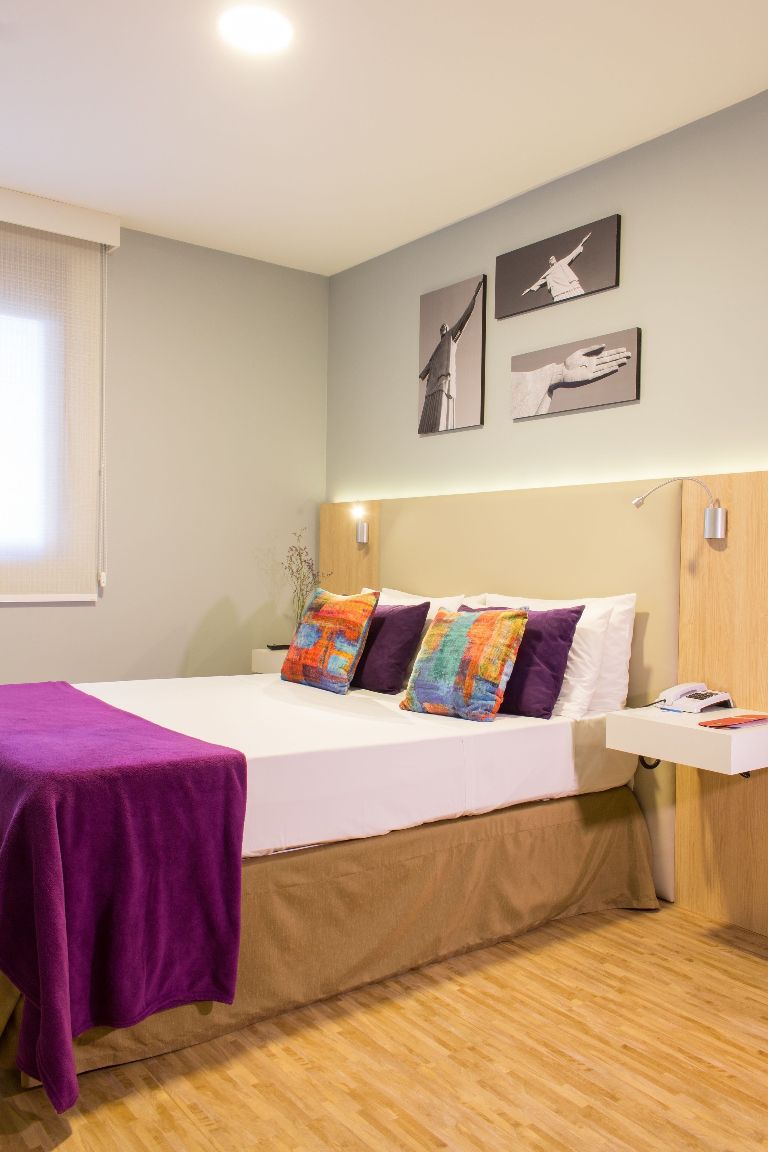 Superior Single Room | Frigobar, cofres nos quartos, escrivaninha, cortinas blackout