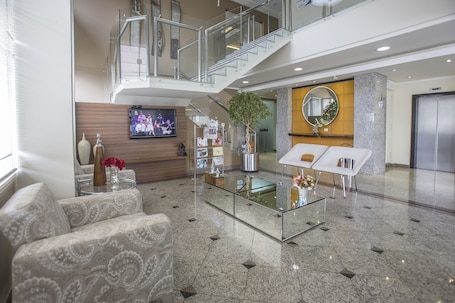 Sala de estar en el lobby