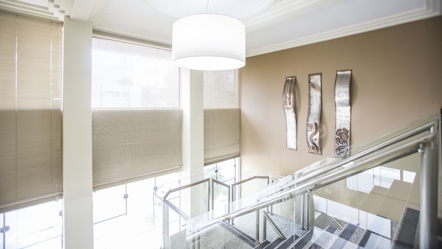 Astron Suítes São José dos Pinhais by Nobile