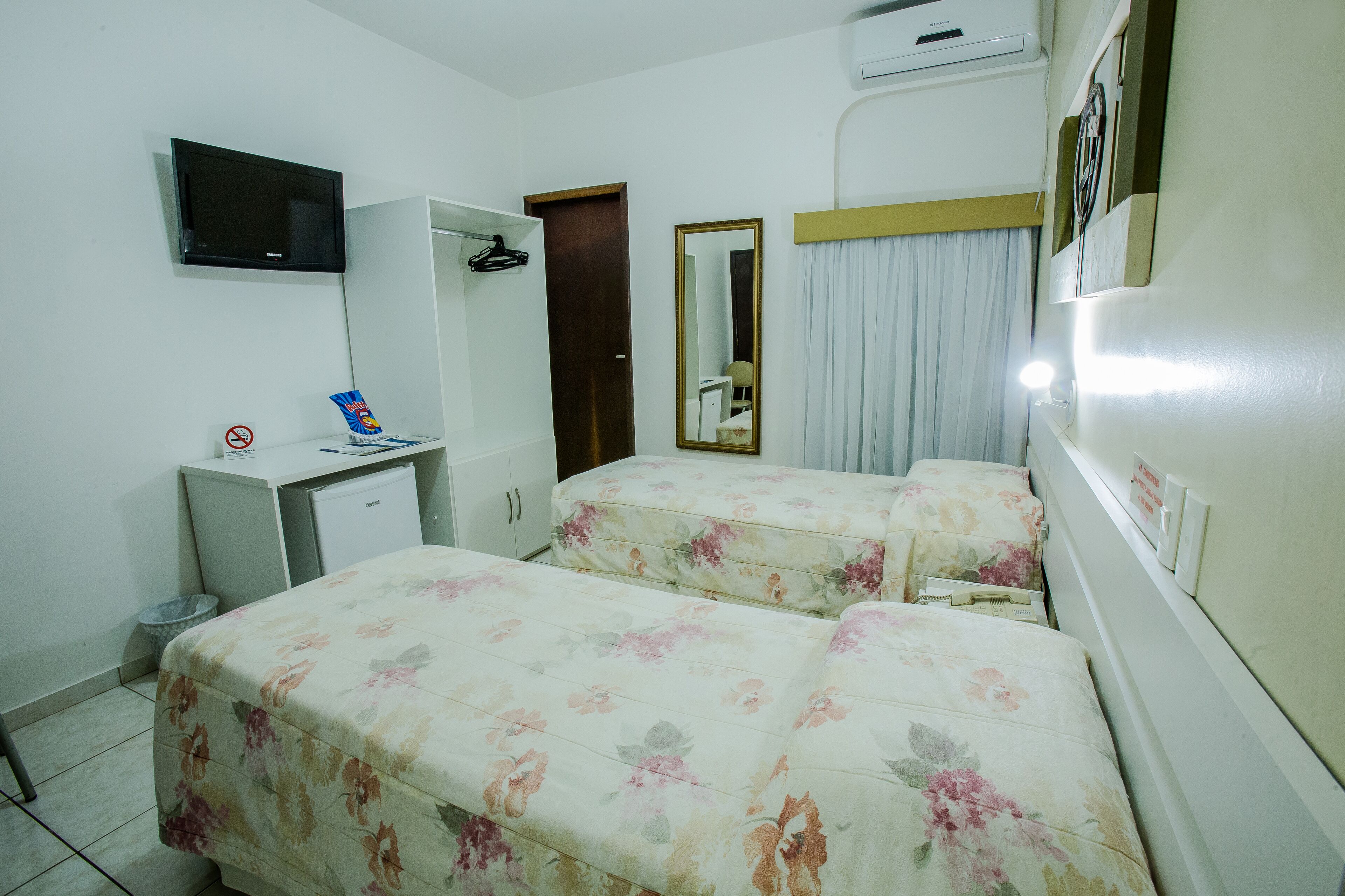 Foto - Foz Presidente Economic Hotel