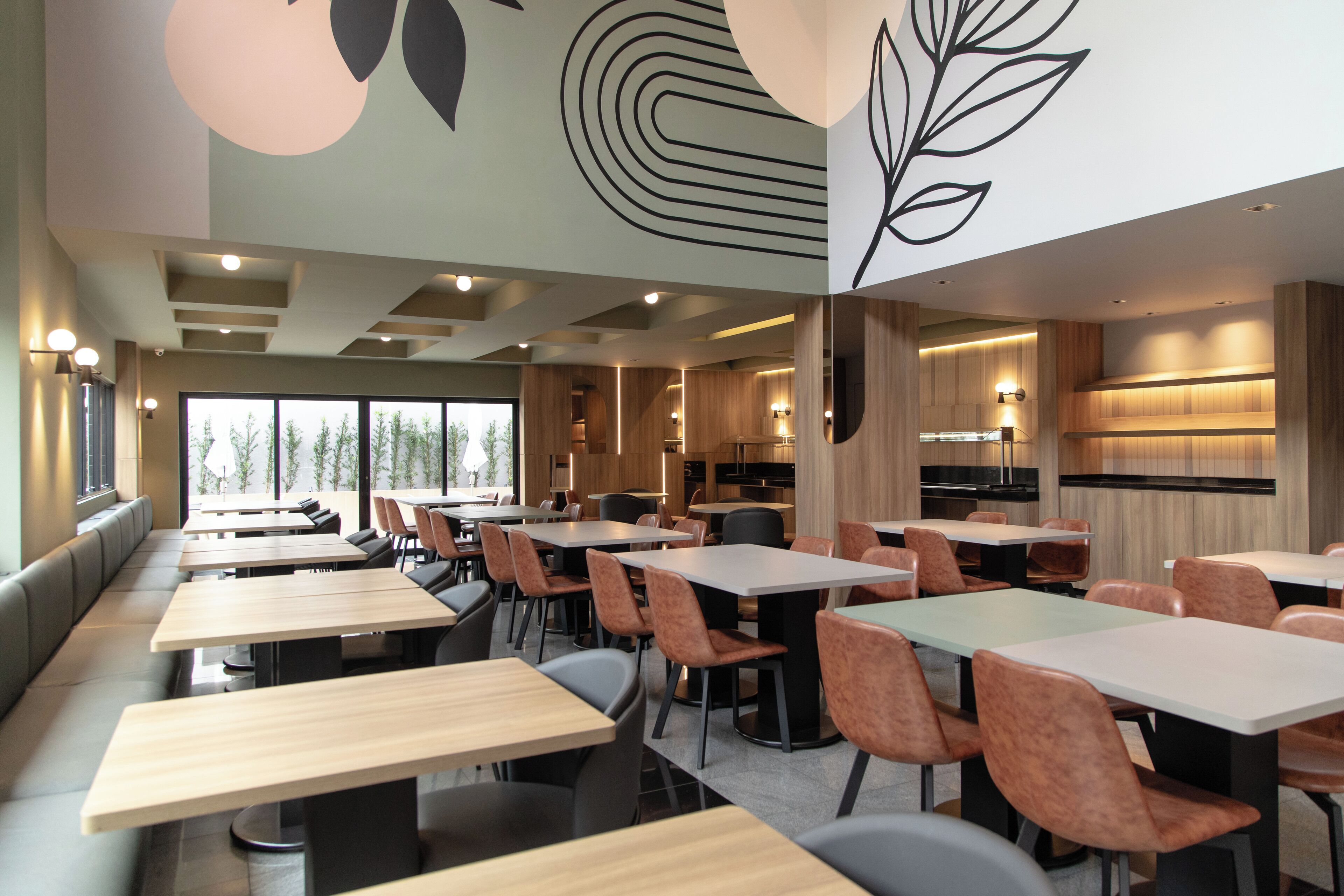 breakfast, lunch and dinner served