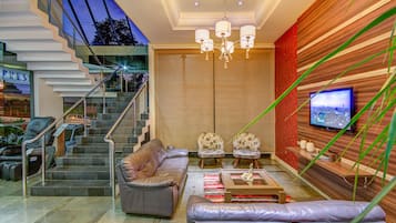 Sala de estar en el lobby