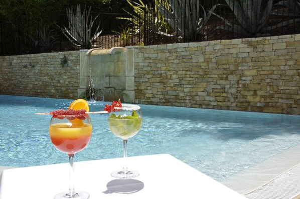 Außenpool (je nach Saison geöffnet)