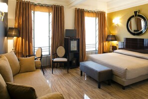 Junior Triple Room | View from room - Le Meurice (Nice)
