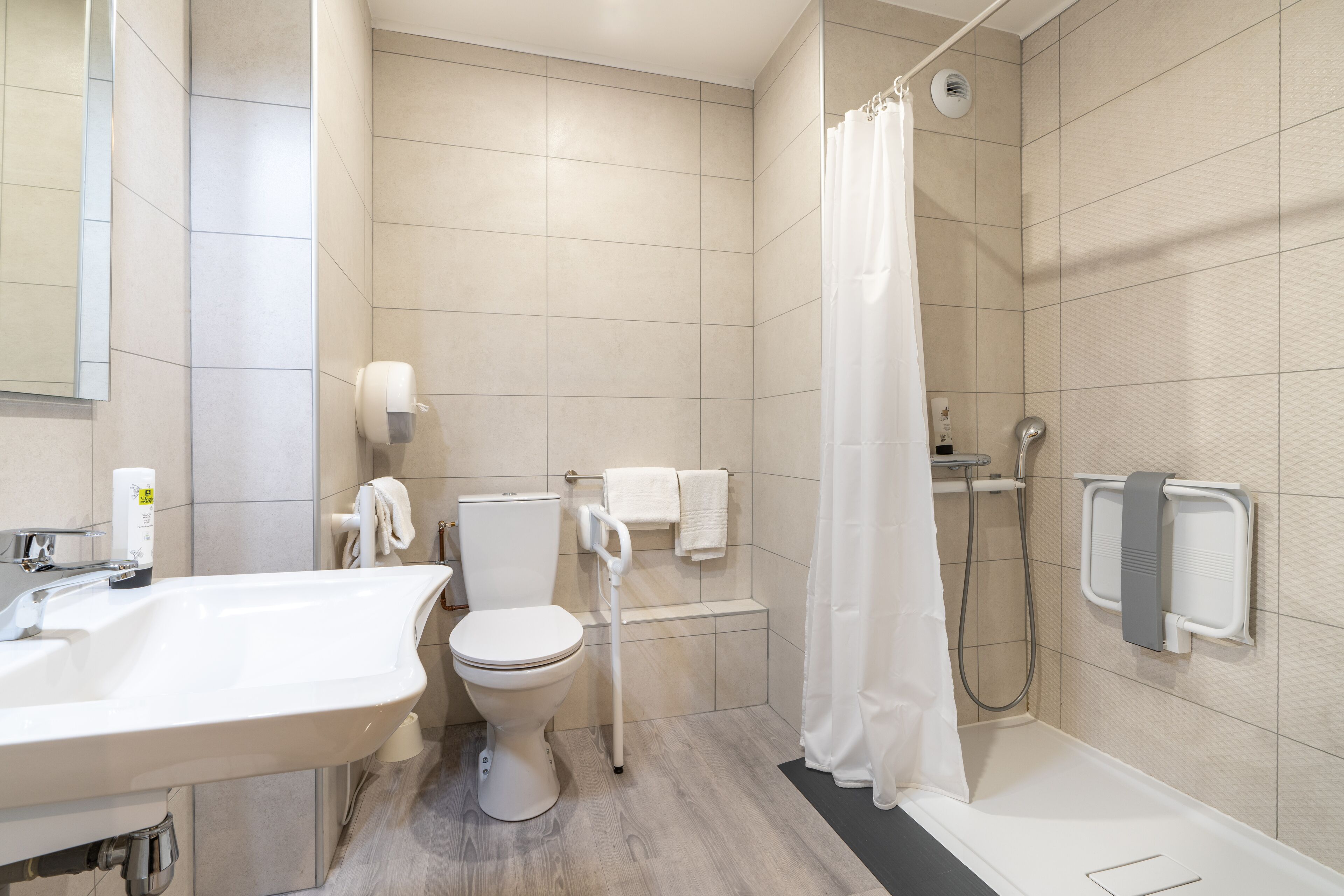 superior triple room, garden view | bathroom | free toiletries, hair dryer, towels