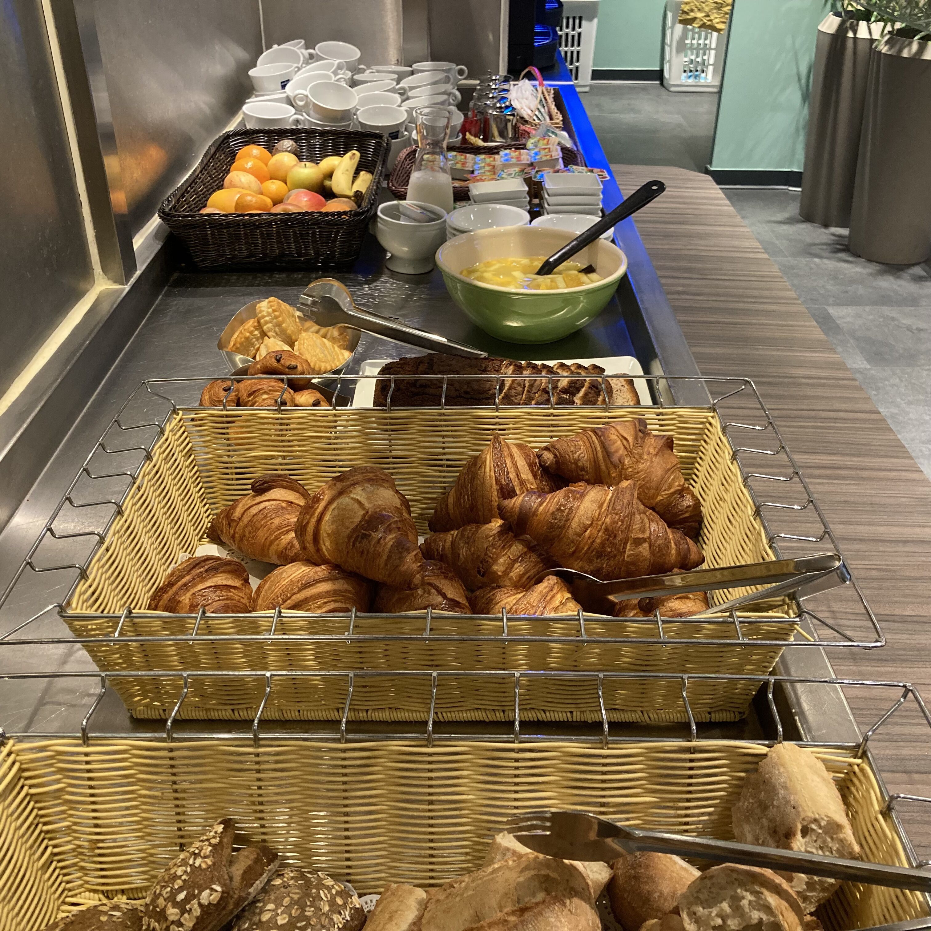 daily buffet breakfast (eur 13 per person)