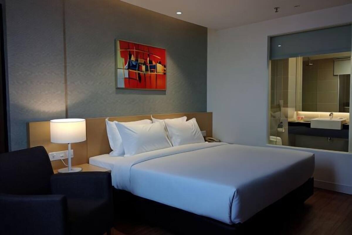 Minibar, in-room safe, soundproofing, iron/ironing board (on request)