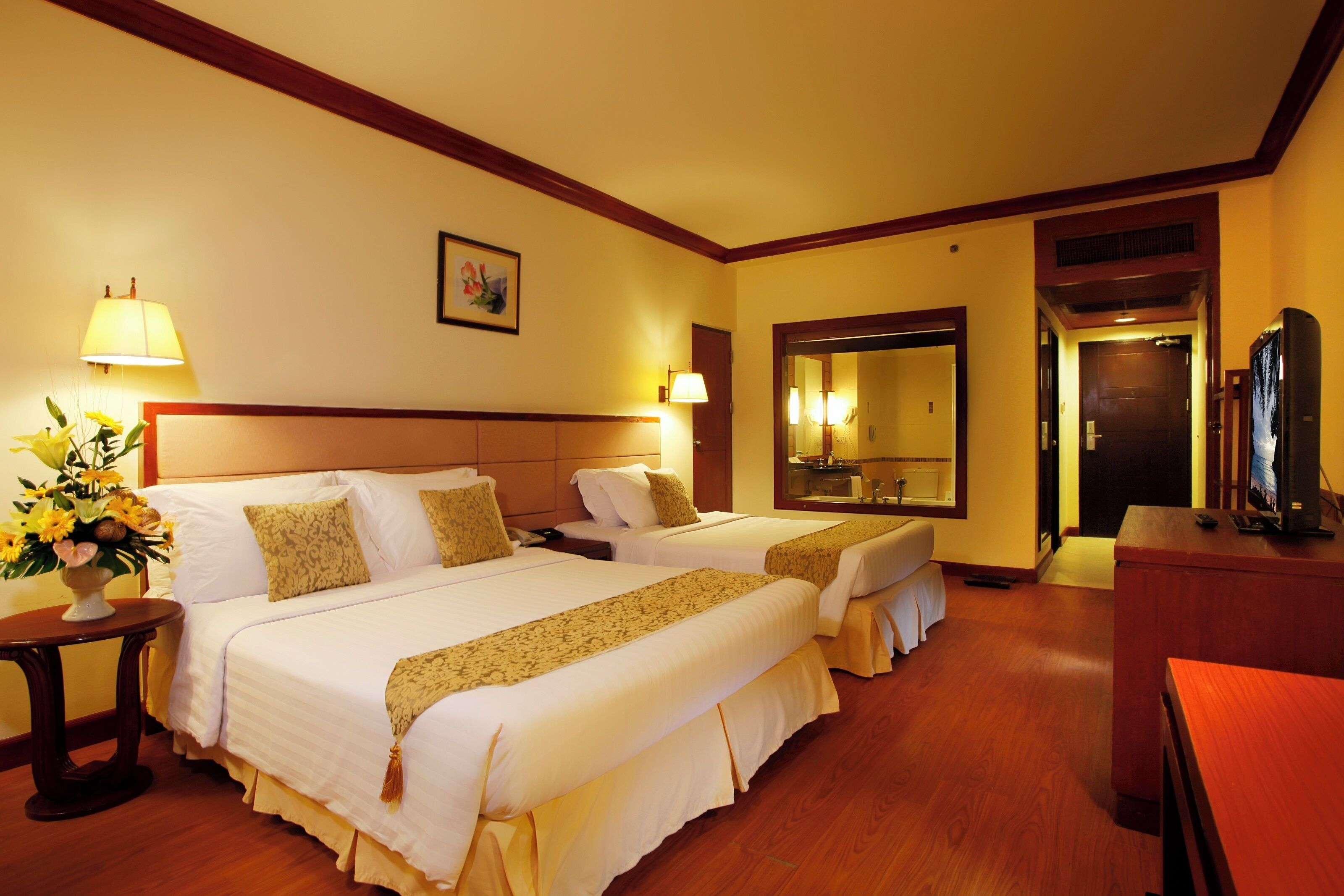 1 bedroom, minibar, in-room safe, desk