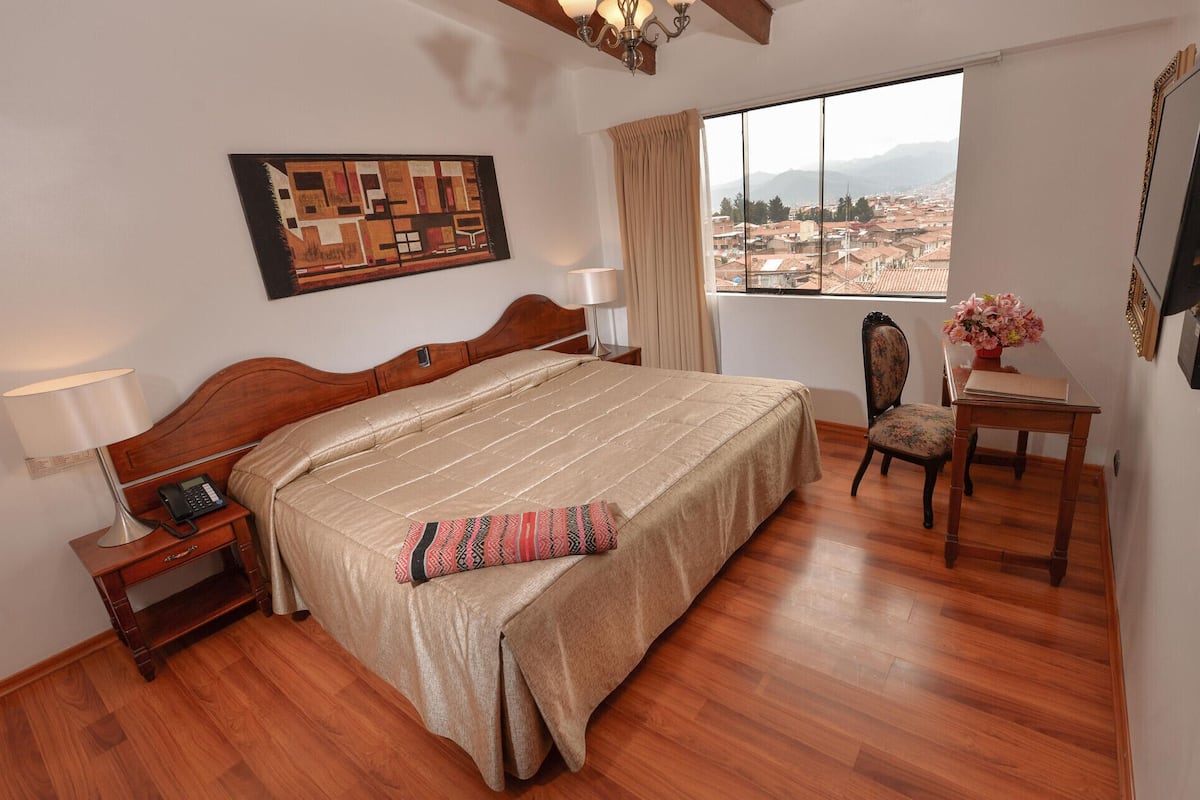 In-room safe, desk, iron/ironing board, free WiFi