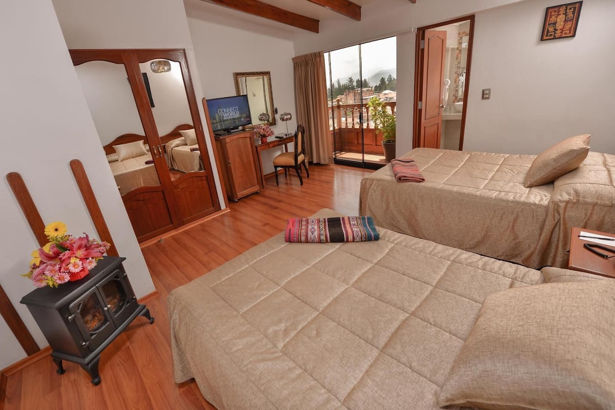 In-room safe, desk, iron/ironing board, free WiFi