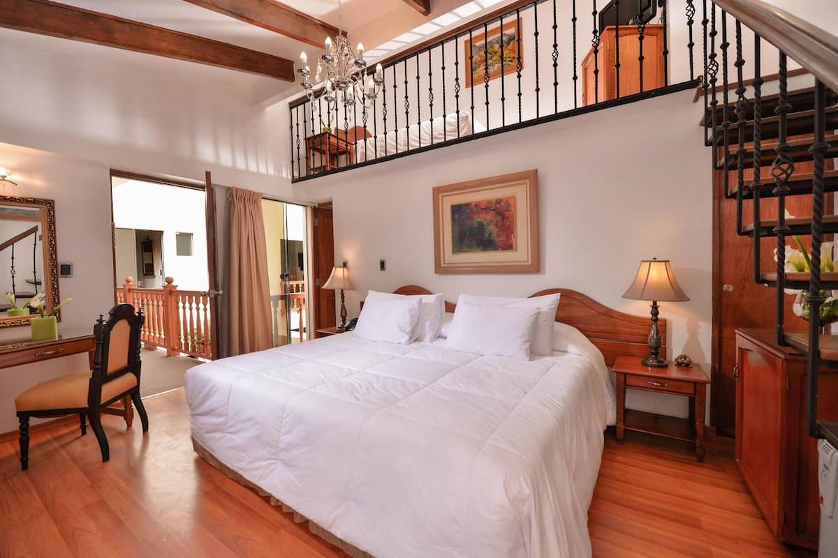 In-room safe, desk, iron/ironing board, free WiFi