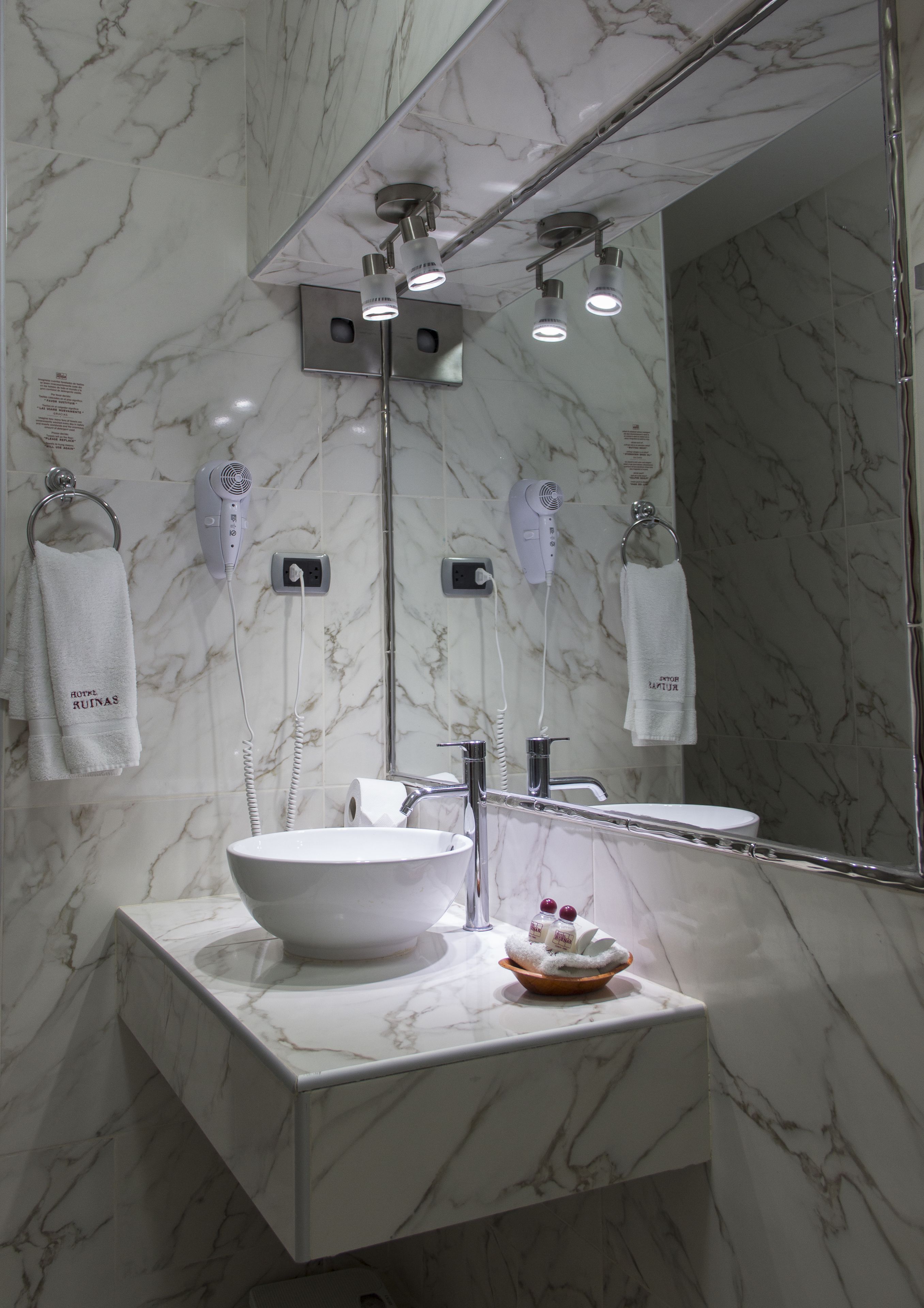 standard double or twin room | bathroom amenities | hair dryer, towels