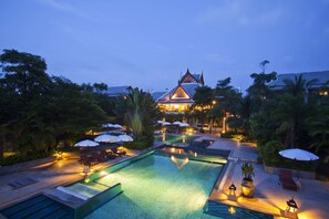 2 outdoor pools, pool umbrellas, pool loungers - MUKDARA BEACH VILLA & SPA RESORT (Takua Pa)
