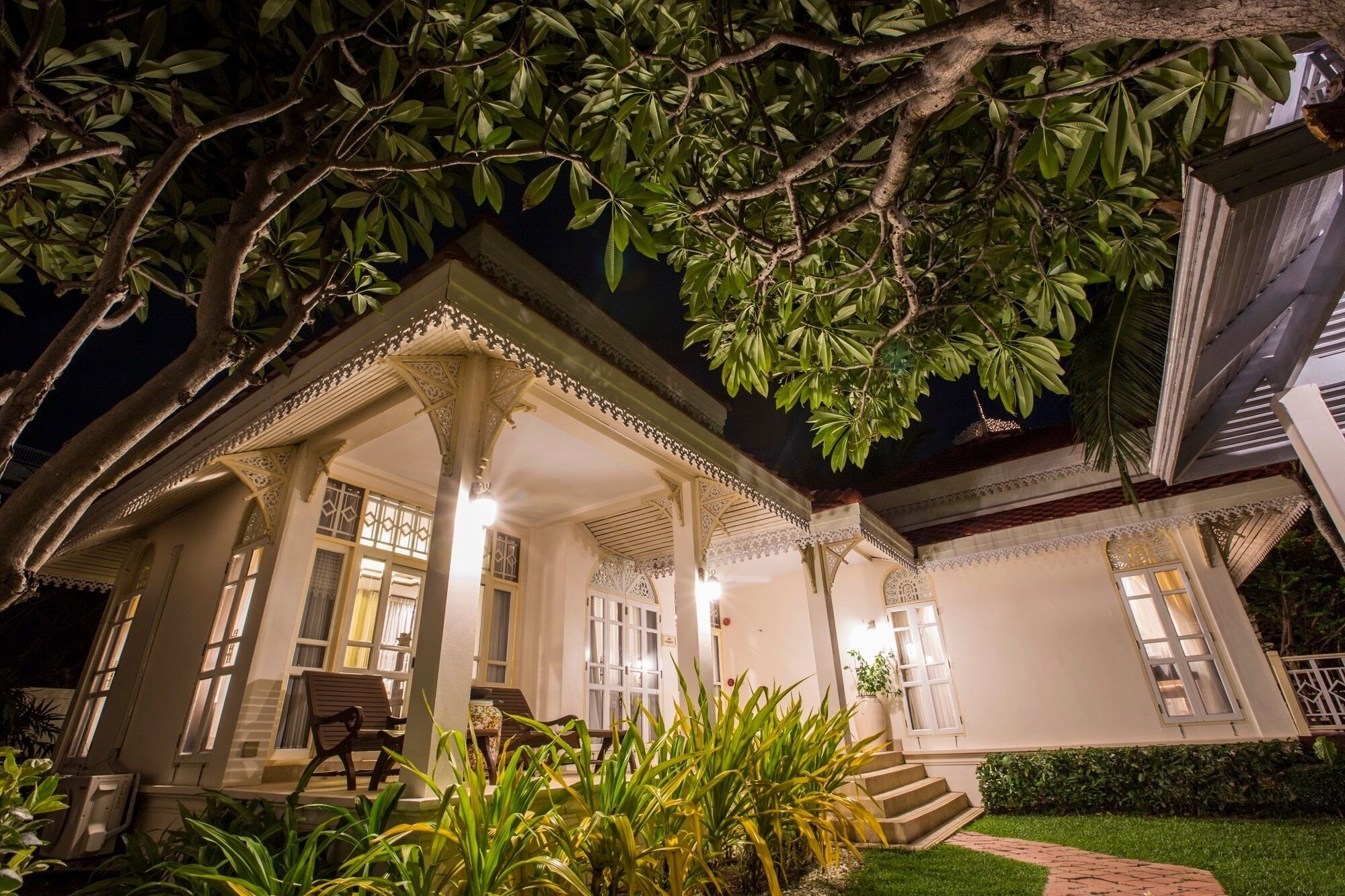 villa 2 bedrooms | in-room safe, desk, blackout curtains, free wifi