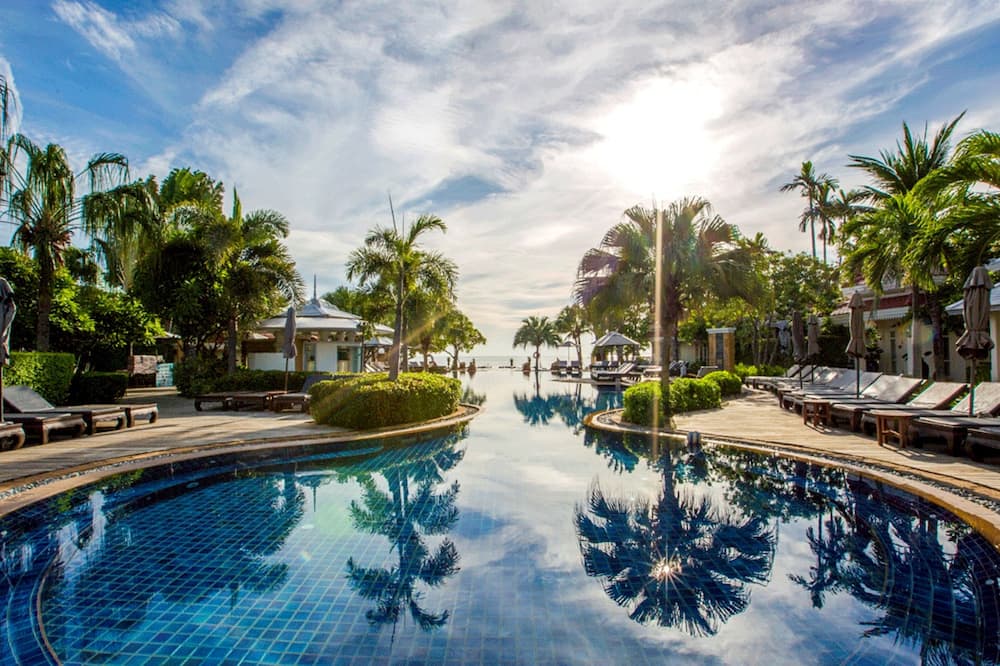 Wora Bura Hua Hin Resort and Spa