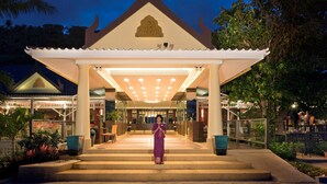 Unclassified image, 3 of 76, button - All Seasons Naiharn Phuket (Rawai)