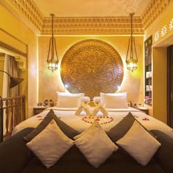 Kamer, toegang tot zwembad (Baray Villa) | 1 slaapkamer, een kluis op de kamer, individueel gedecoreerd