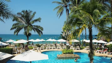 2 piscinas cubiertas