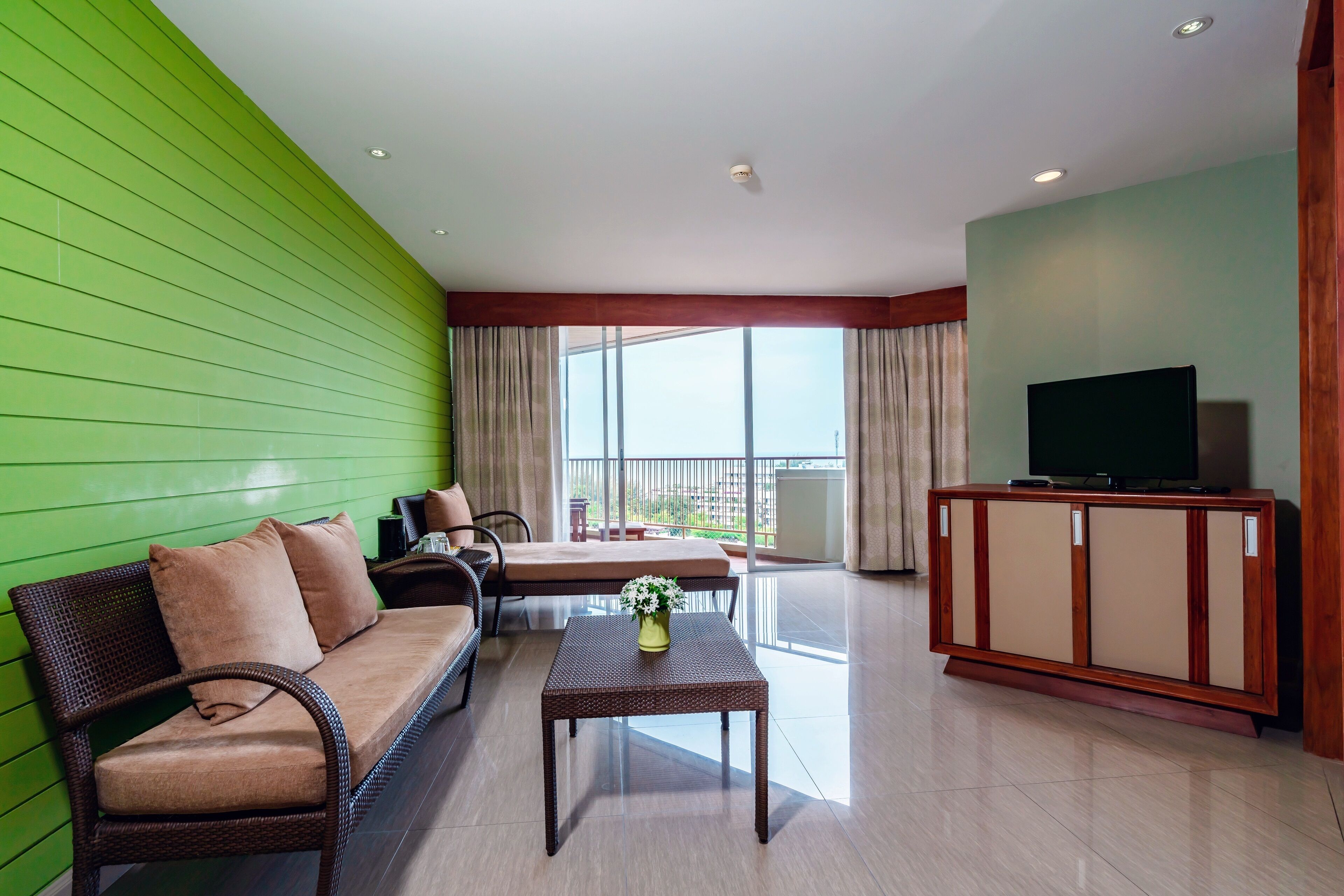 Suite Junior | Area keluarga | TV