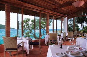 Breakfast, lunch, dinner served; ocean views
