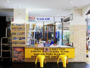 Concierge desk
