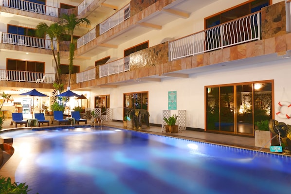 Outdoor pool, pool umbrellas, pool loungers