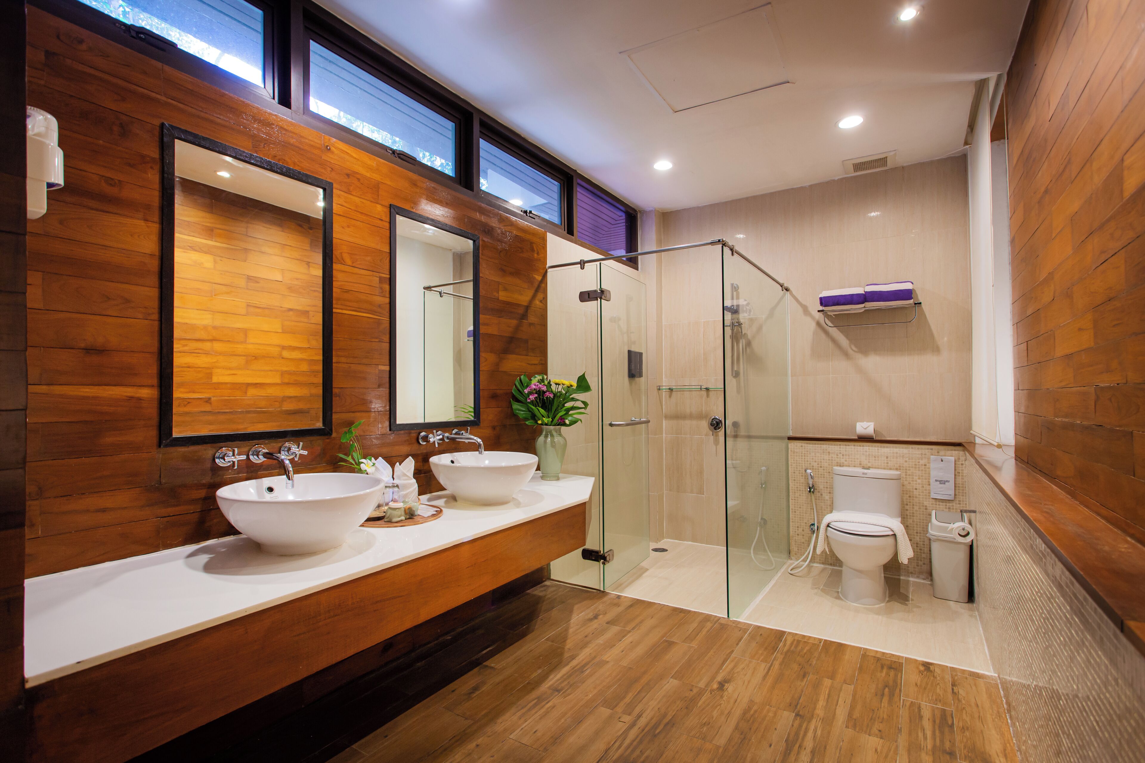 deluxe pavilion room | bathroom | shower, free toiletries, hair dryer, slippers