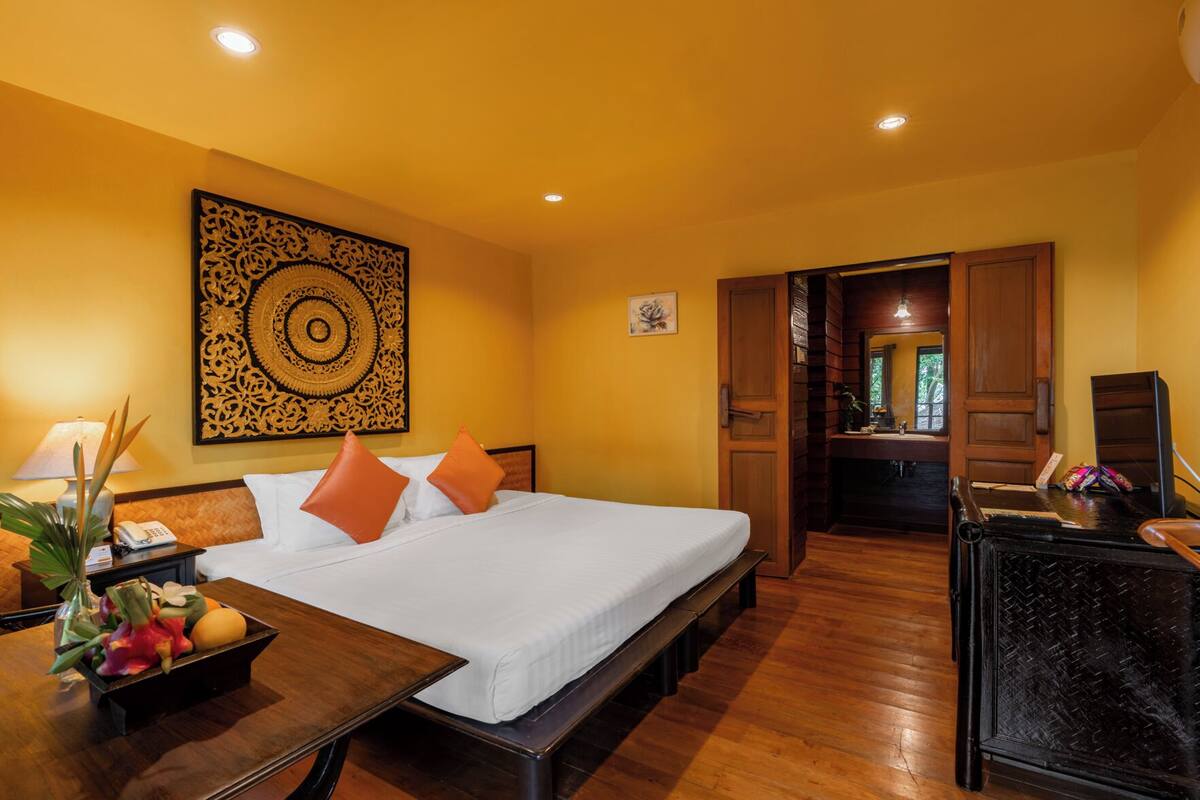 Minibar, caja fuerte, cortinas opacas y wifi gratis