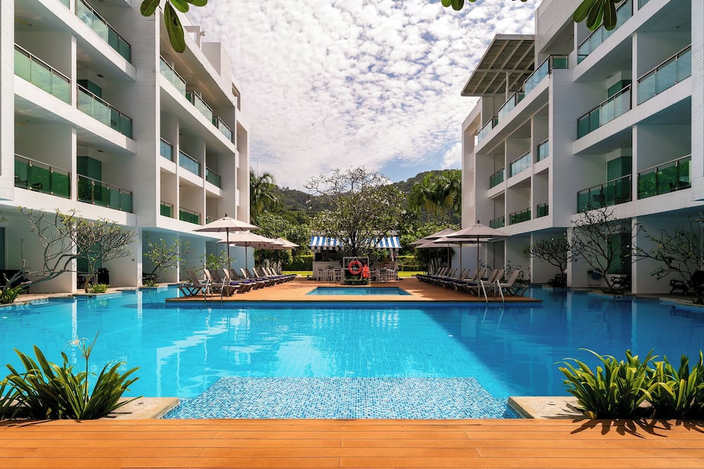 The Old Phuket - Karon Beach Resort