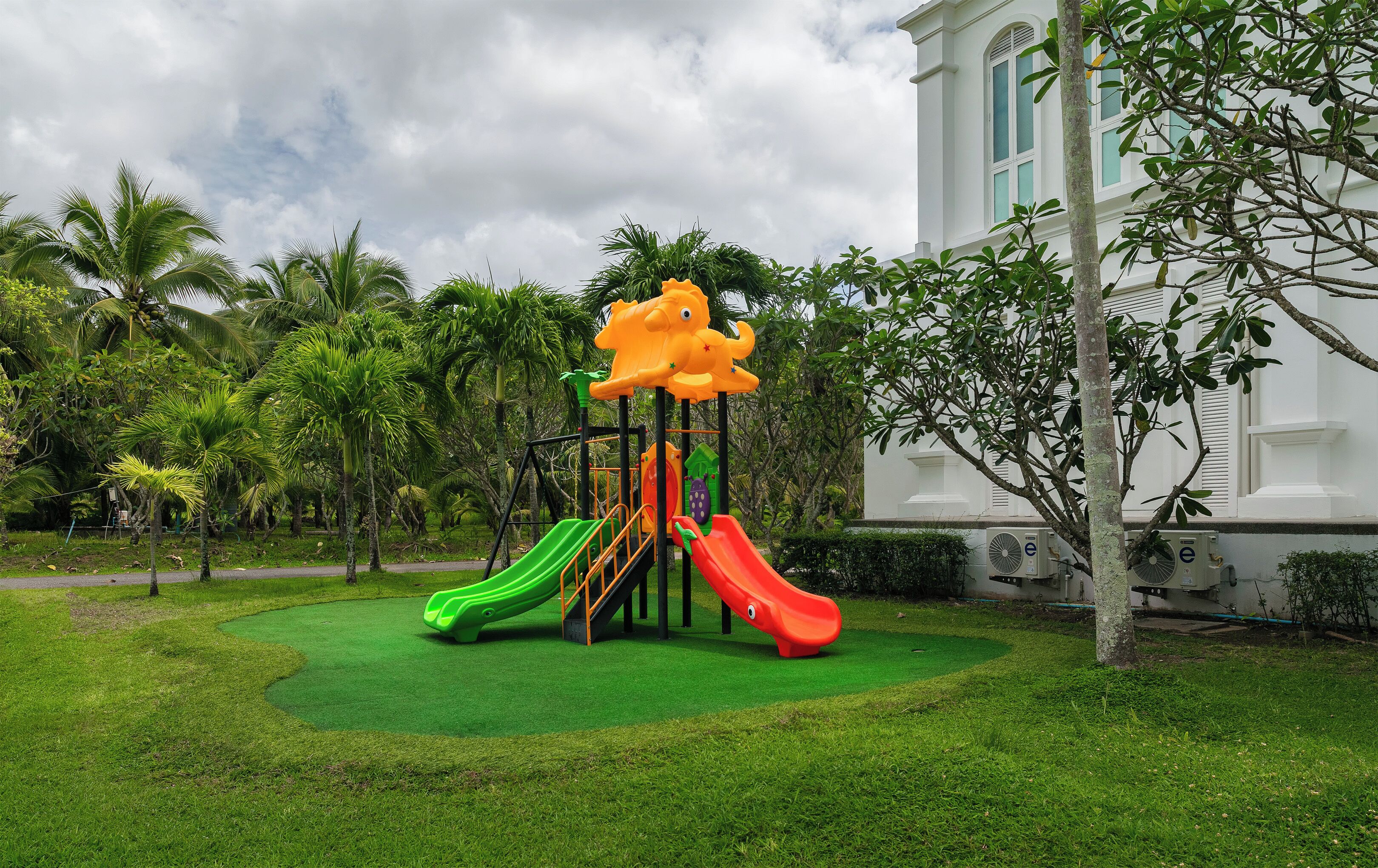 Foto - The Old Phuket - Karon Beach Resort