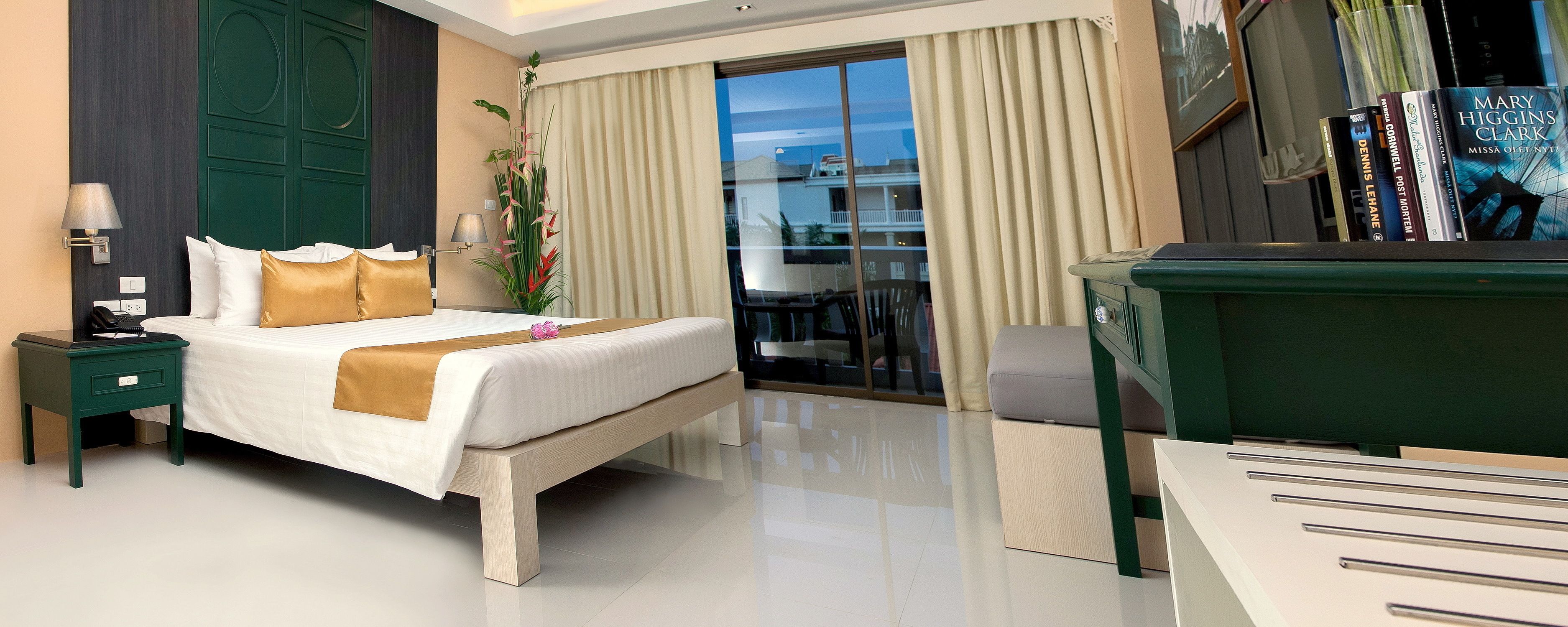 1 bedroom, minibar, in-room safe, desk