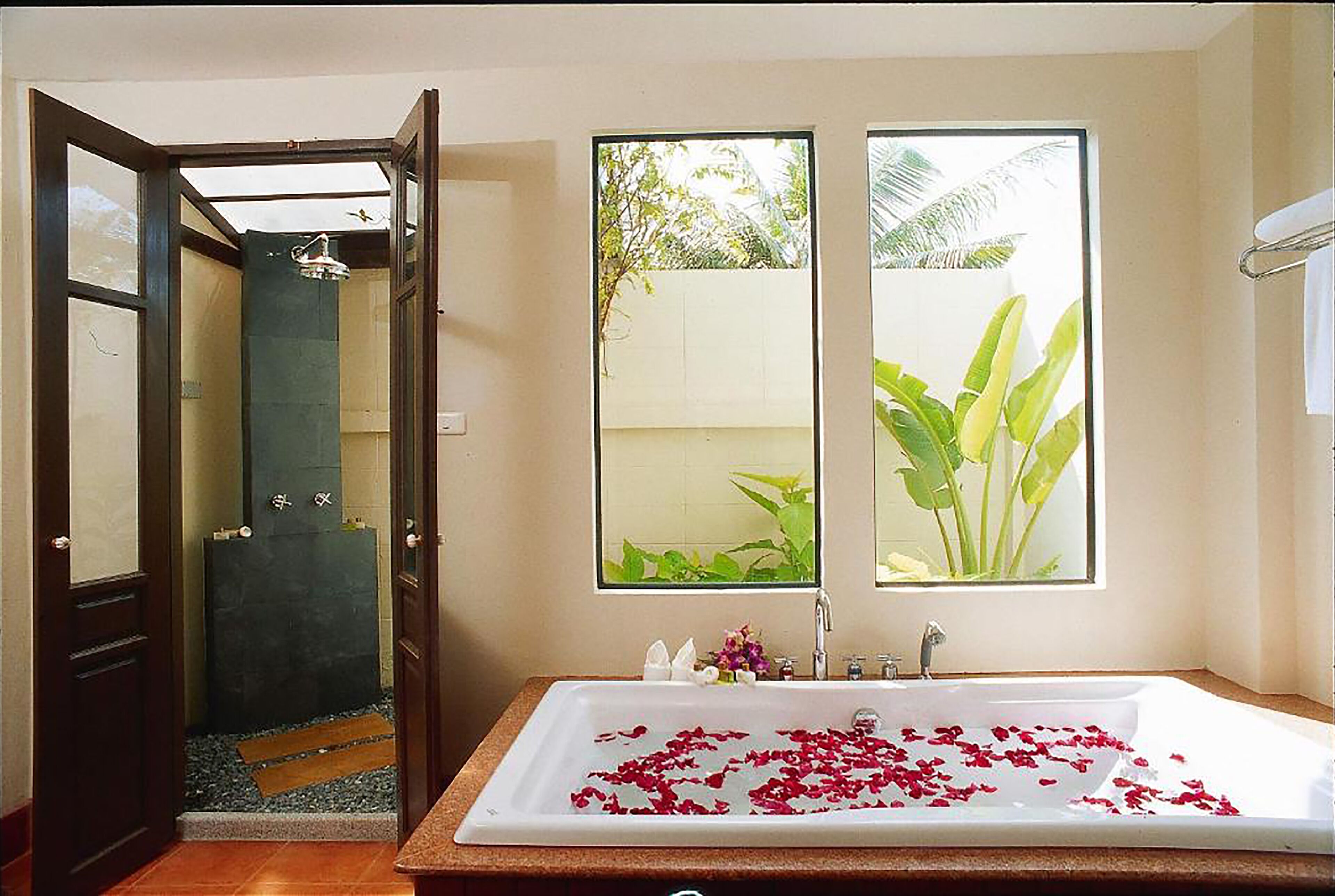 Minibar, in-room safe, desk, blackout drapes