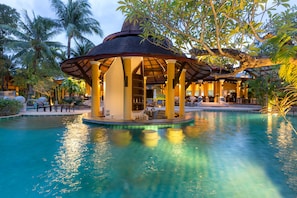 Poolside bar