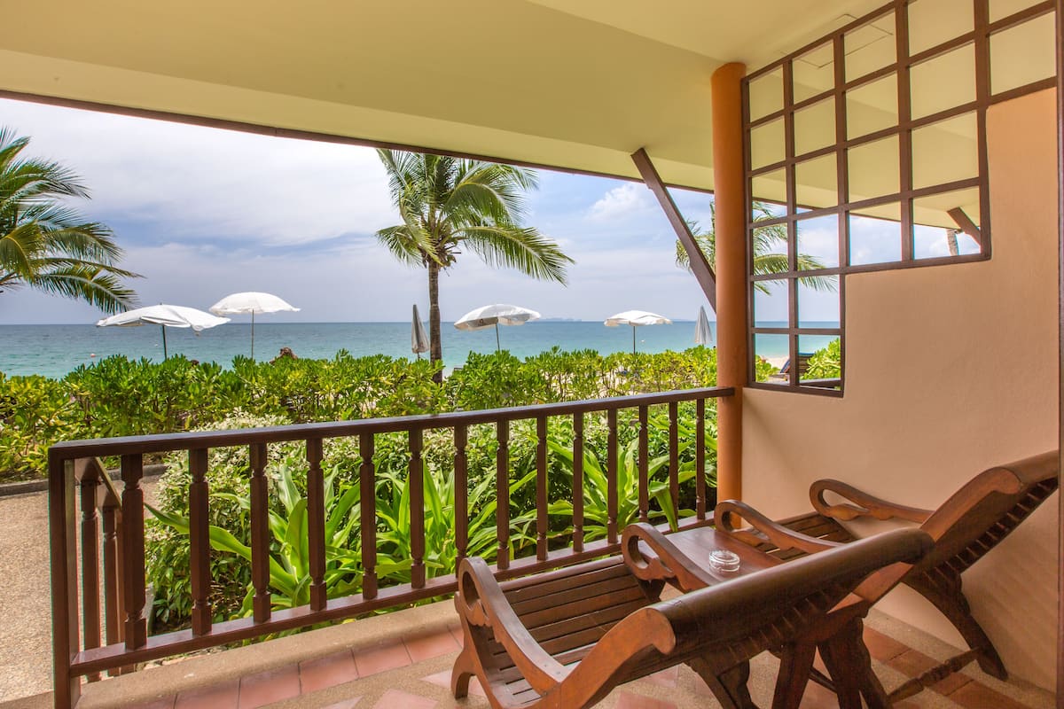 Beachfront Villa | Balkon