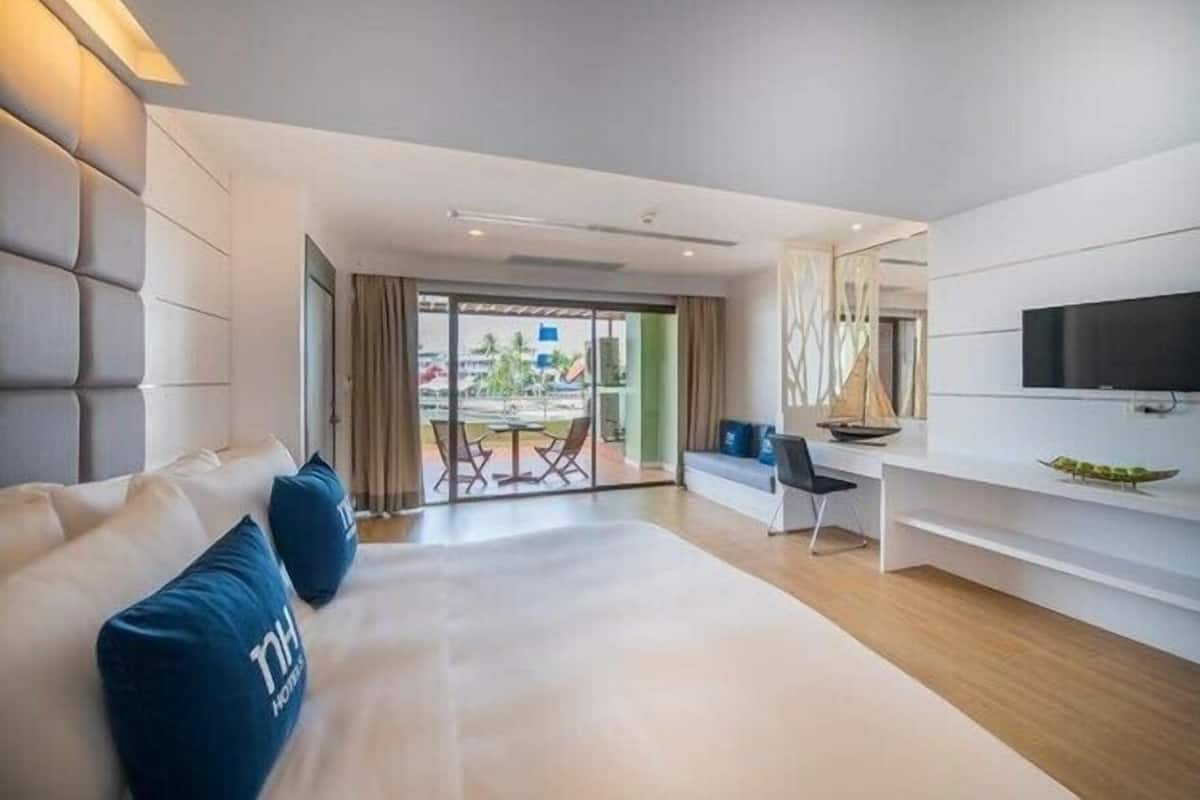 1 bedroom, premium bedding, Select Comfort beds, minibar